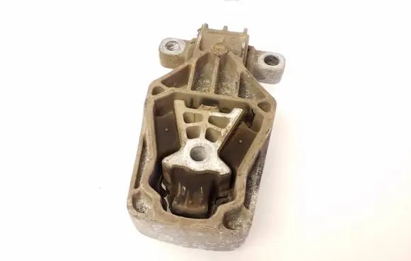 Mercedes-Benz B W246 W242 Engine mount bracket A2162401209