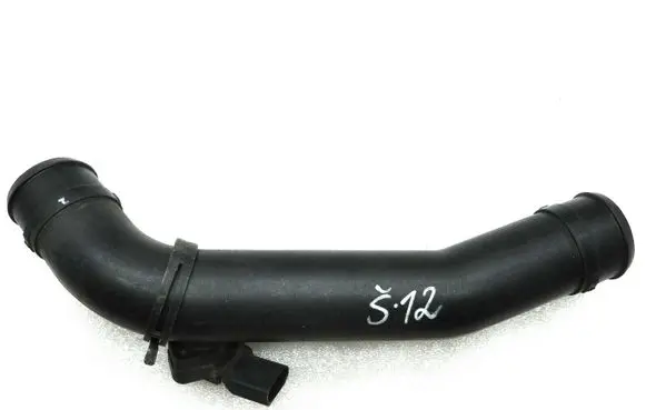 Skoda Fabia Mk2 (5J) Air intake hose/pipe 6Q0145770AE 6Q0145770
