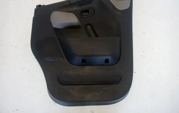 Renault Master III Front door card panel trim 8200729417