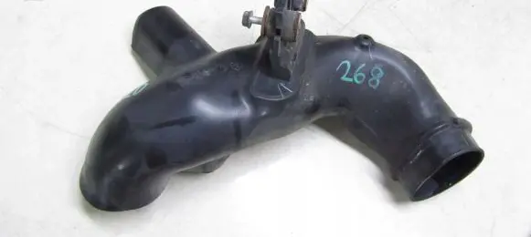 Honda CR-V Air intake duct part atp151