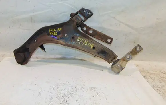 Nissan Primera Front lower control arm/wishbone 54500AV606