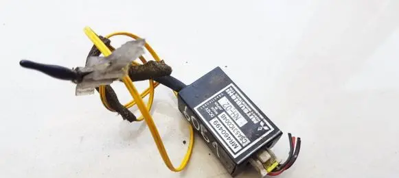 Mitsubishi Space Star Outside/exterior temperature sensor MR460499 CSA531C004B