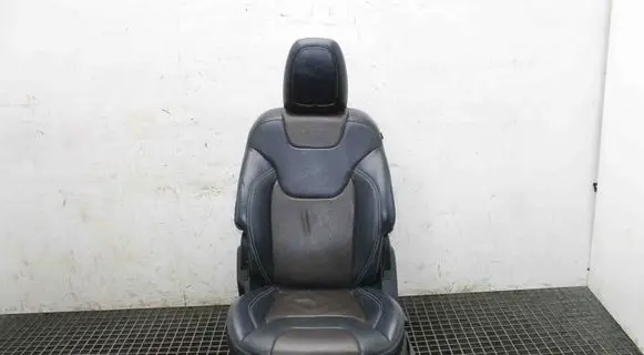 Jeep Cherokee Front driver seat 