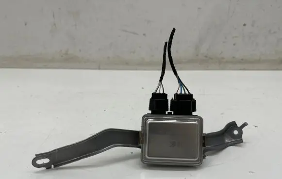 Toyota RAV 4 (XA50) Fuel injection pump control unit/module 8957148010