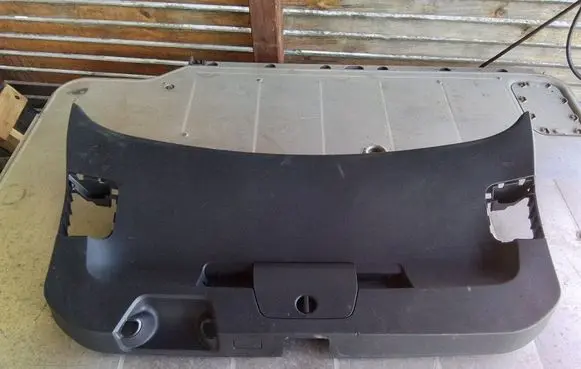 Volkswagen PASSAT B8 Tailgate trim 3C9867605