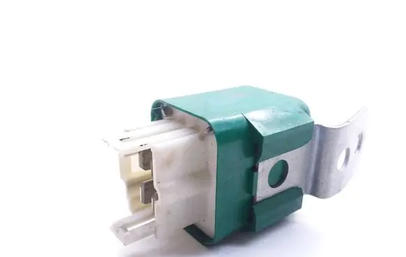 Mazda 626 Other relay 0568002120 Z5A1