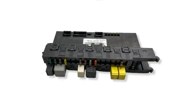 Mercedes-Benz C W203 SAM control unit 2035453801 5DK00848613