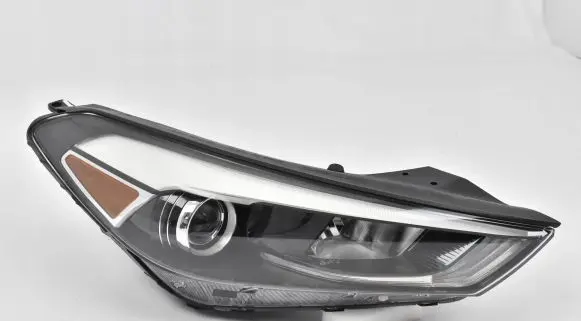 Hyundai Tucson TL Headlight/headlamp