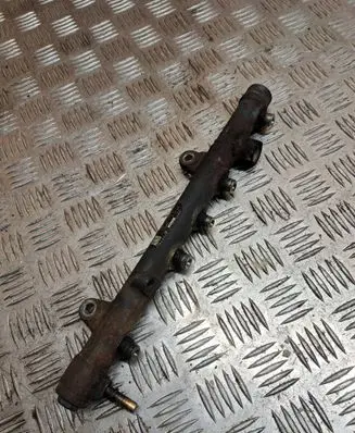 Fuel main line pipe