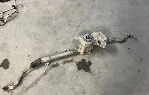 BMW X1 F48 F49 Steering rack 6882115 32106882115