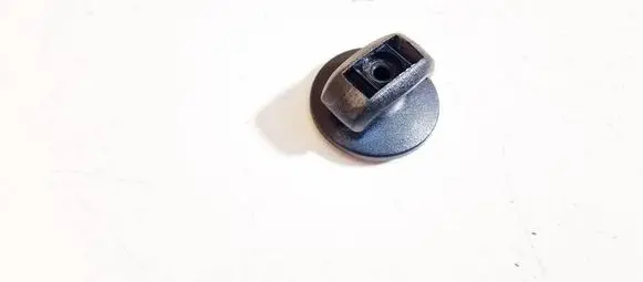 Sun visor clip/hook/bracket