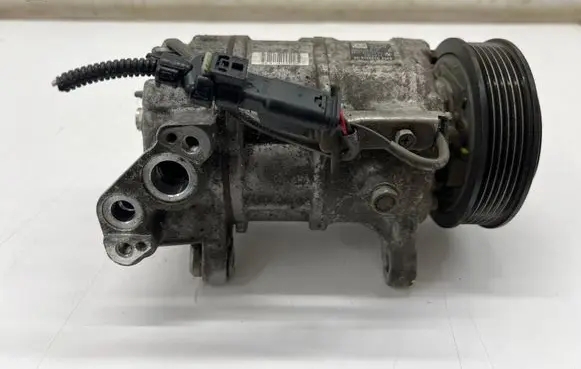 BMW 1 F20 F21 Air conditioning (A/C) compressor (pump) 9299328