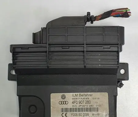 Audi A6 S6 C6 4F Ignition amplifier control unit 4F0907280