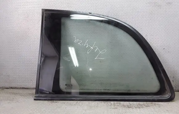 Opel Zafira A Rear side window