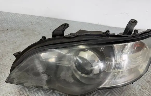 Subaru Legacy Headlight/headlamp 