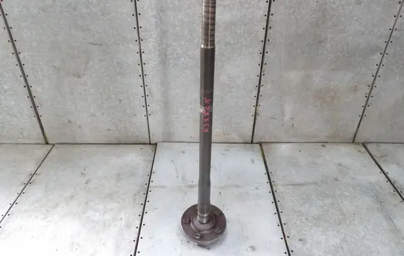Jeep Cherokee KJ Rear driveshaft