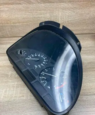 BMW 5 E39 Speedometer (instrument cluster) 6903800