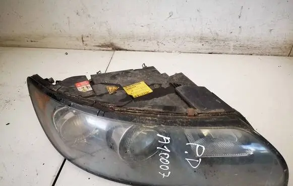 Volvo V50 Headlight/headlamp 30678917 0301198274