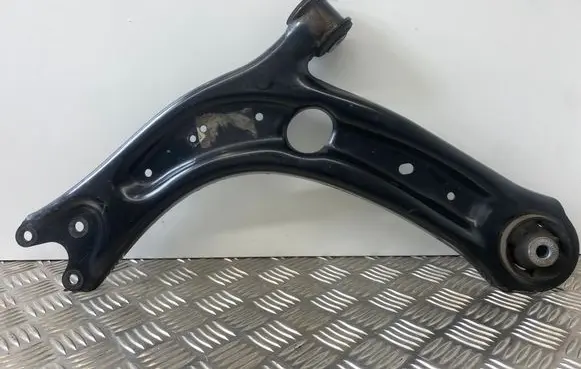 Volkswagen Touran III Front lower control arm/wishbone 3Q0407153D