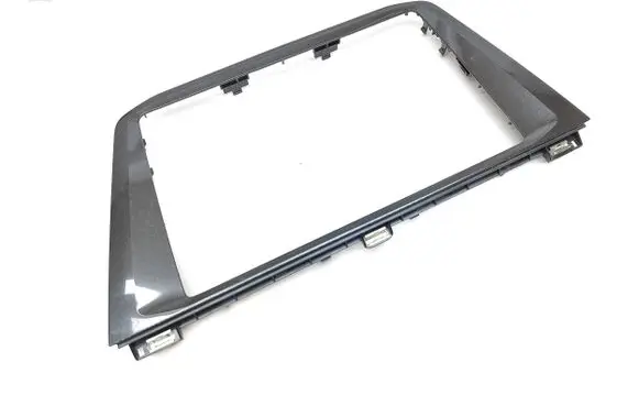 Volkswagen Tiguan Allspace Radio/GPS head unit trim 5NN858069B