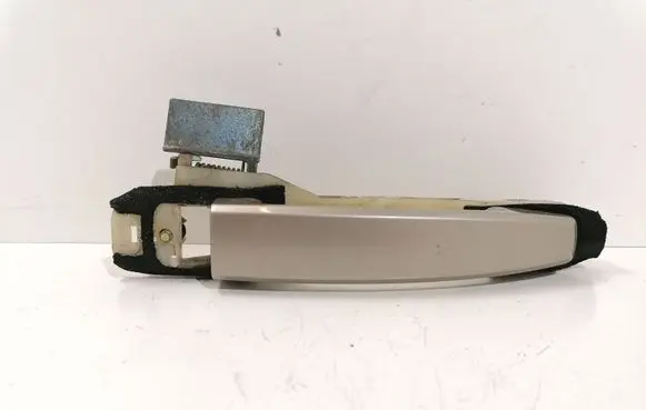 Chevrolet Captiva Front door exterior handle
