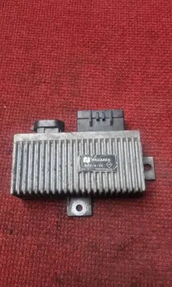 Renault Espace III Glow plug pre-heat relay 7700111525
