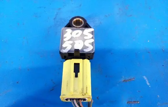 Jeep Compass Airbag deployment crash/impact sensor 68056160AA