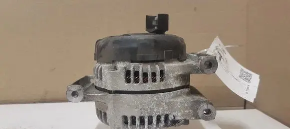Opel Insignia A Generator/alternator 13587304 MS1042118550 140A