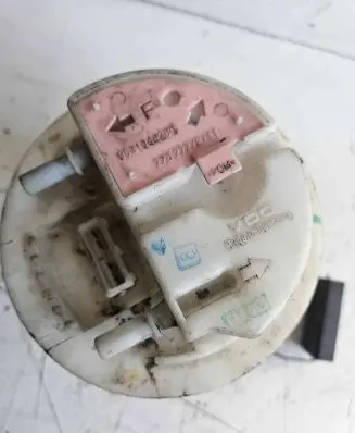 Citroen Xsara In-tank fuel pump 9631944280 228222811