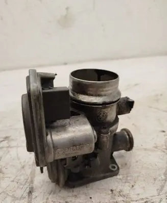 BMW X5 E70 Throttle valve 7804384 B73310108