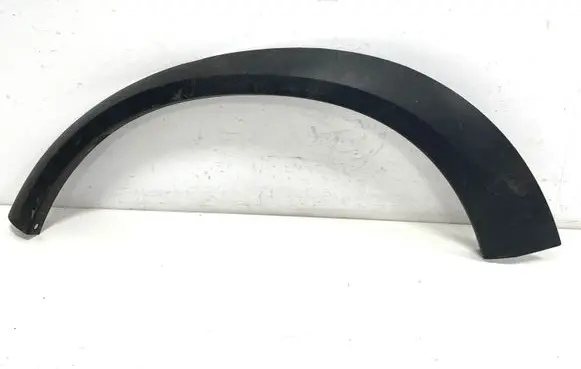 Volvo XC70 Front arch trim 31283104