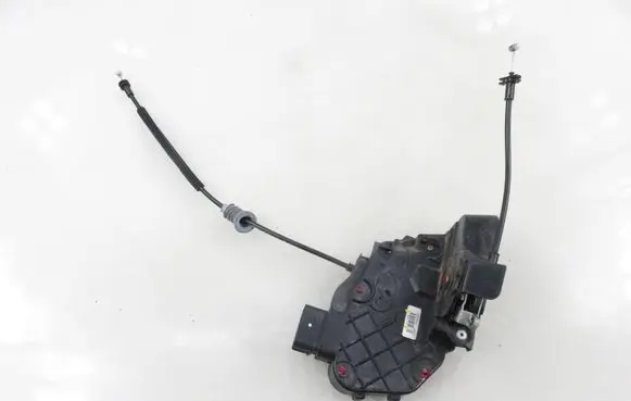 Volvo V50 Rear door lock 30753668