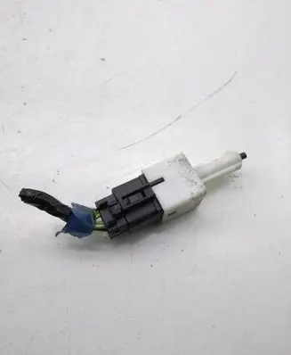 Honda CR-V Brake pedal sensor switch