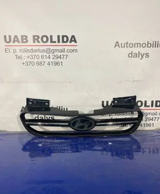 Hyundai Getz Front bumper upper radiator grill 863611C310