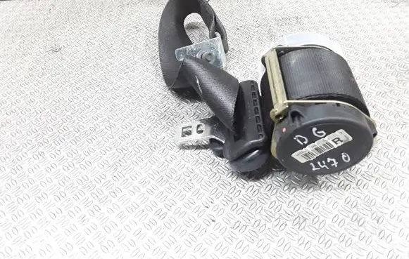 Mazda 2 Rear seatbelt 5425088