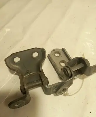 Lexus RX 330 - 350 - 400H Rear door lower hinge A046694