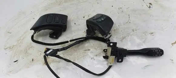 Toyota Corolla Verso E121 Other switches/knobs/shifts NOCODE