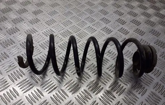 Skoda Octavia Mk1 (1U) Front coil spring