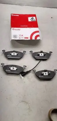 Volkswagen Polo IV 9N3 Brake pads (front) 