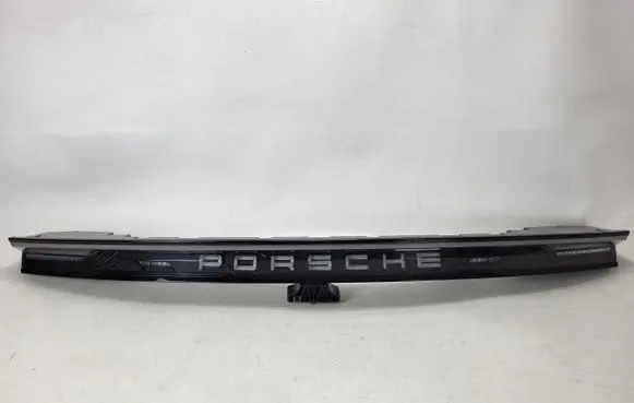 Porsche Taycan 9J1 Tailgate rear/tail lights 9JA945082F