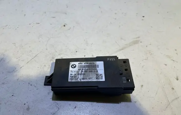 BMW 5 F10 F11 Seat heating relay 9216468 00585534 2840078406300