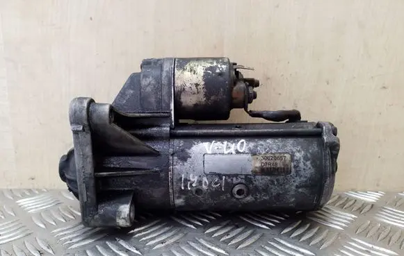 Volvo S40, V40 Starter motor 30620657