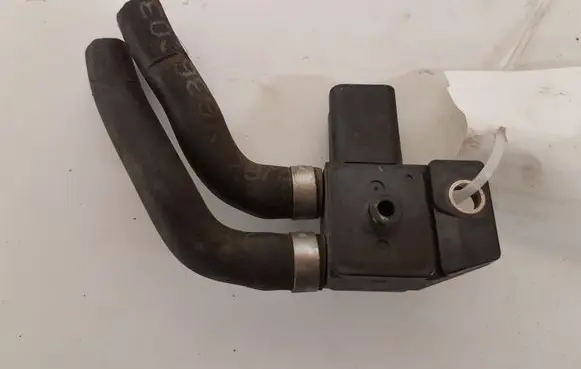Exhaust gas pressure sensor