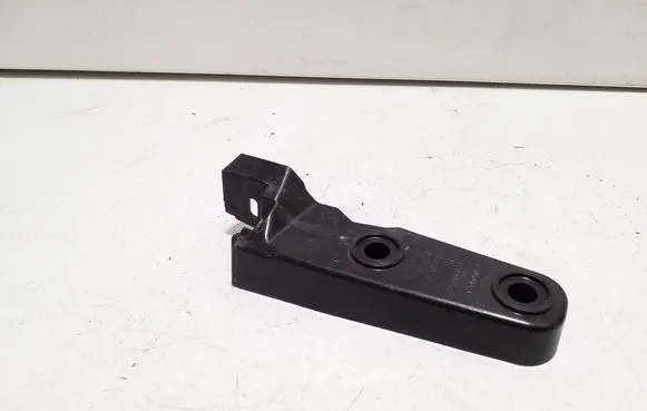 Audi TT TTS RS Mk3 8S Rear bumper mounting bracket 8S0807376A