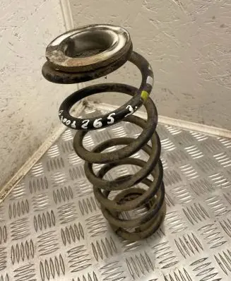Peugeot 3008 I Rear coil spring