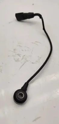 Volkswagen PASSAT CC Detonation knock sensor 022905377B