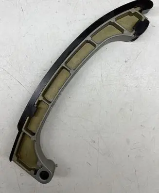 Lexus LS 460 - 600H Slide rail for timing chain 