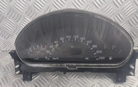 Mercedes-Benz A W168 Speedometer (instrument cluster) A1685407711 0010020031 09055689902