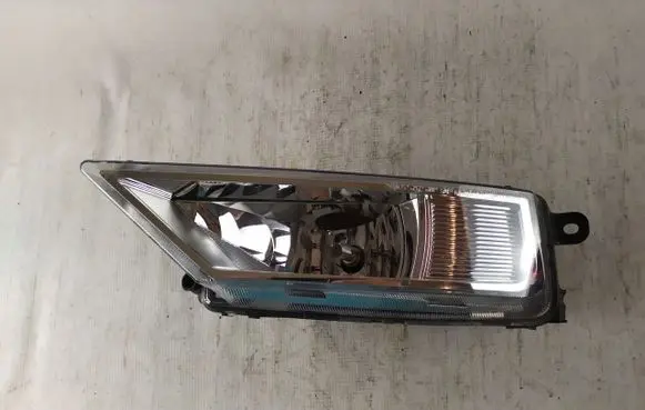 Volkswagen Tiguan Front fog light 5NA941699A