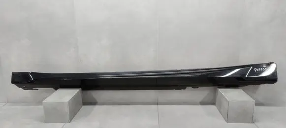 BMW X2 U10 Front sill (body part) 51777884953